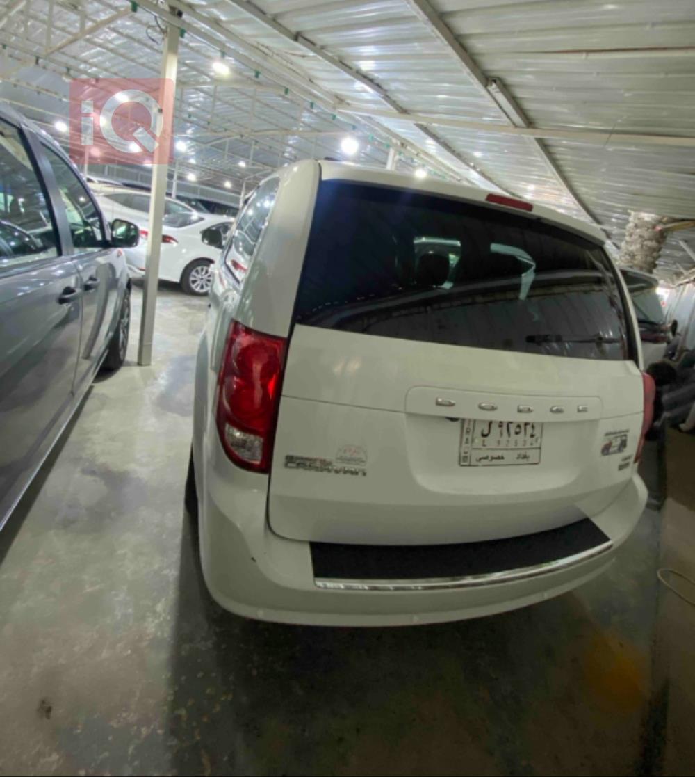 Dodge Caravan